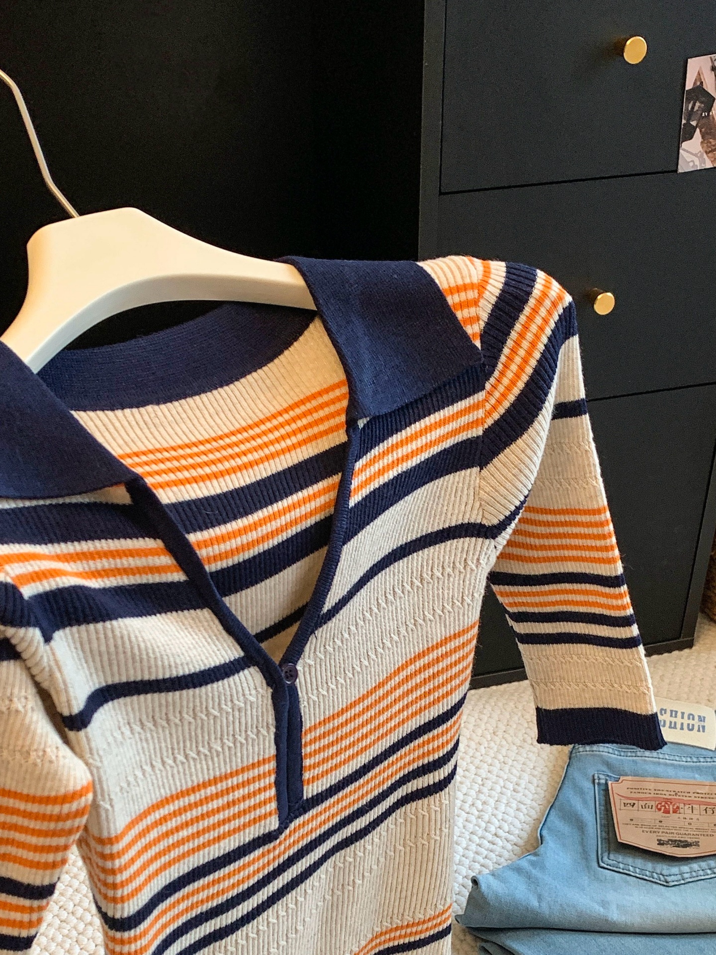 Striped Polo Collar Short Sleeve Knit Top for Women Summer Slim Fit V Neck - Image 3